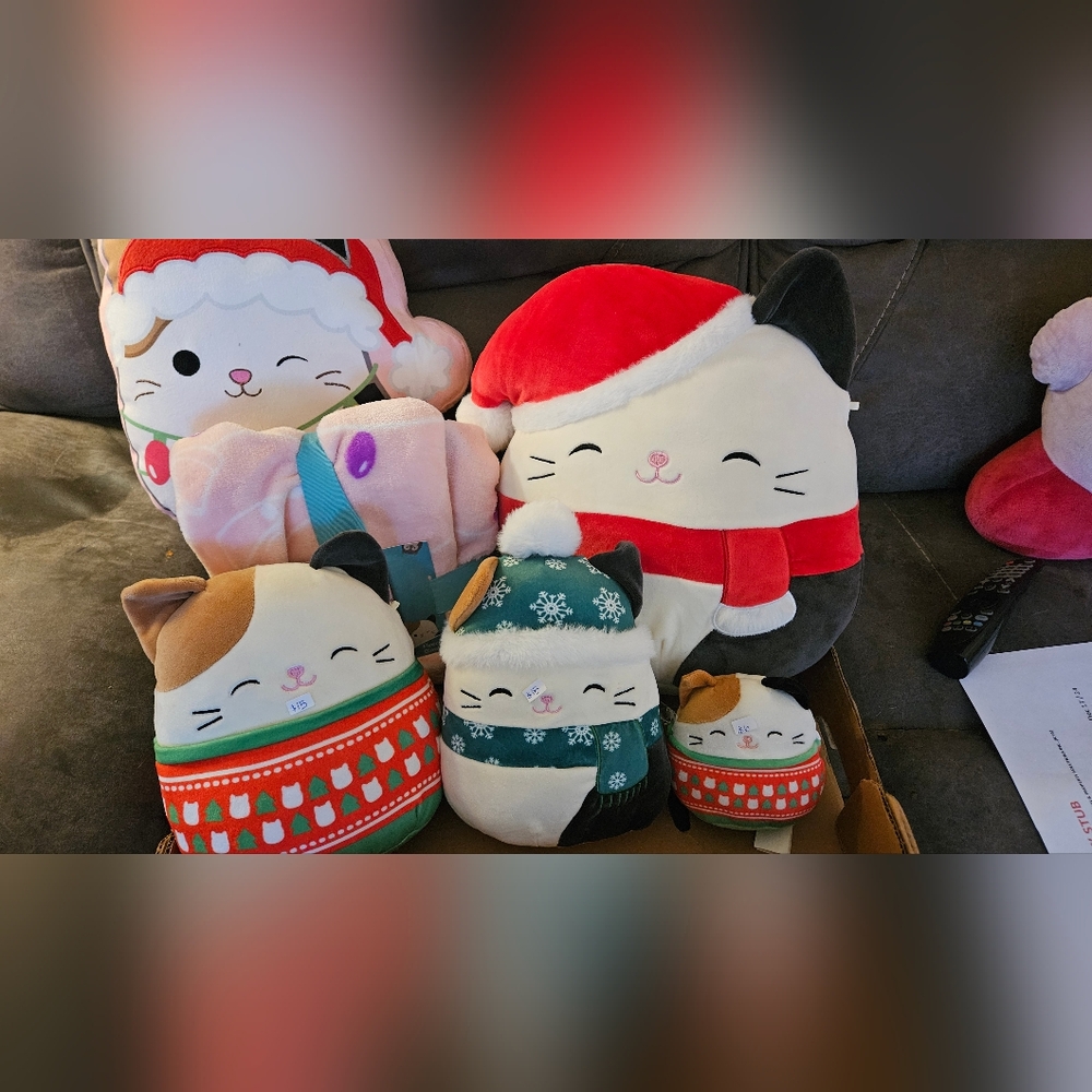 Squishmallows - Cam the Cat Christmas Plush Toy, Blanket & Pillow Bundle Lot